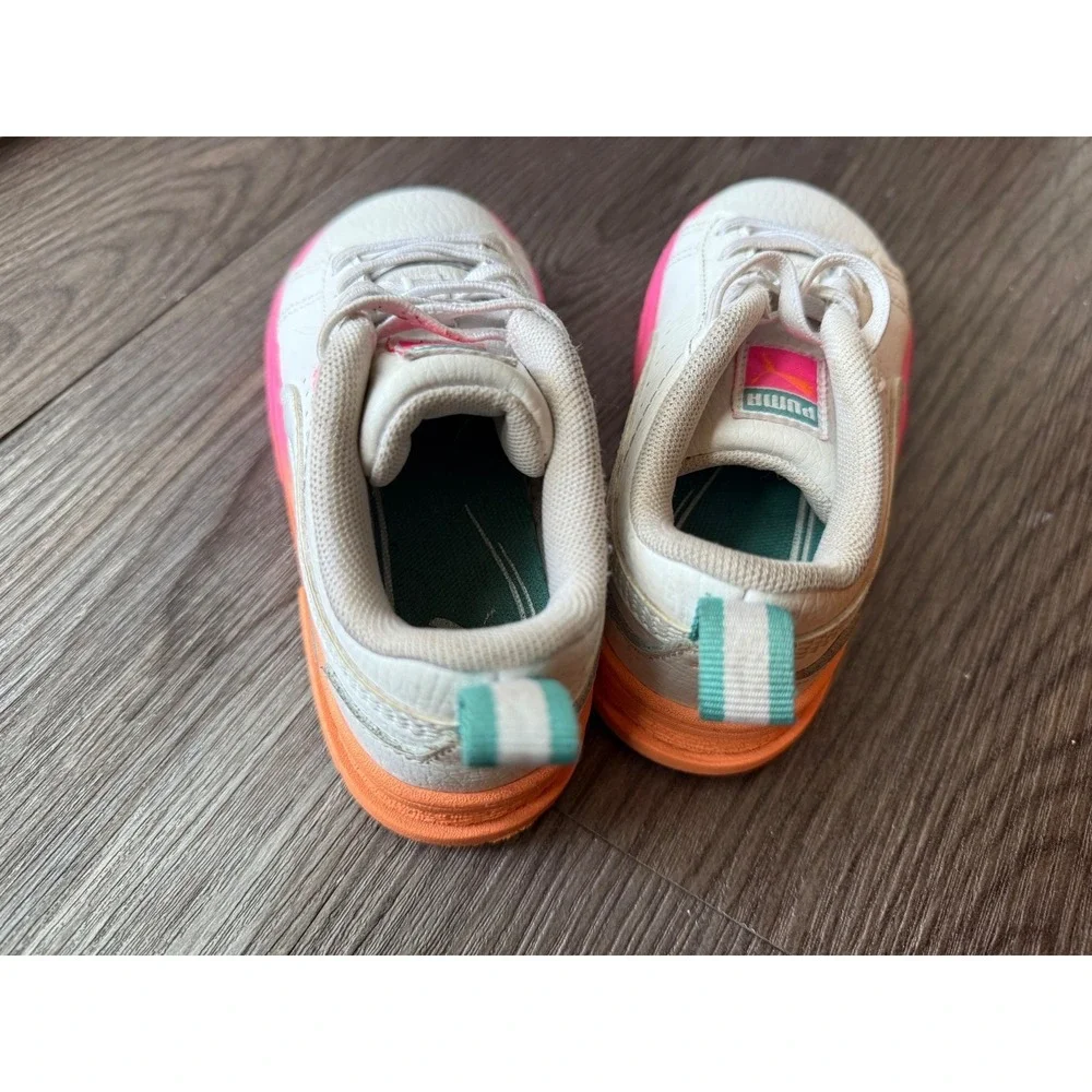 Puma Sneakers Toddler Girls White Pink Accent Casual Shoes‎ Size 9 C